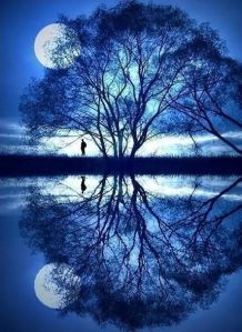 full-moon-reflection